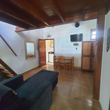 Suites Quintal De Lazaro 2 อูบาตูบา ภายนอก รูปภาพ